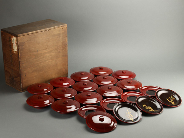 【流】茶懐石道具 絵変花蒔絵茶椀蒸其蓋 IO823