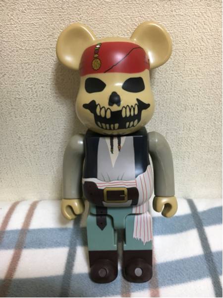 パイレーツオブカリビアン400% ベアブリック 中古
