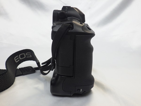 ☆Canon キャノン EOS 3 PB-E2付 ジャンク☆ Canon EOS-3 + PB-E2 ☆Canon キャノン EOS 3 PB-E2付 ジャンク☆ Canon EOS-3 + PB-E2