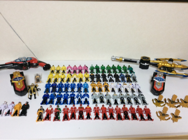 海賊 戦隊 ゴーカイジャー レンジャーキー 大量 80体 以上 セット レア 限定 キャンペーン 特製 クリスマス レジェンド モバイレーツ DX 