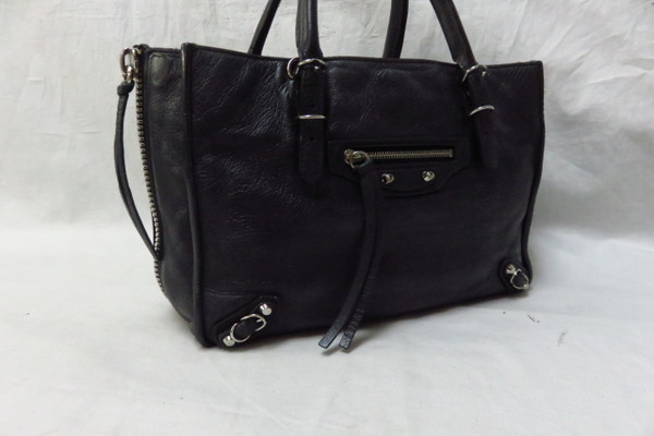 本物■新品同様品■バレンシアガ■ミニペーパーA4ジップアラウンド■レザーハンドバッグ■17.5万■vvx61g