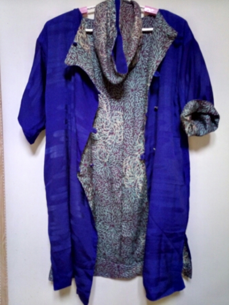 着物リメイク　正絹リバーシブルコートとかぶり衿