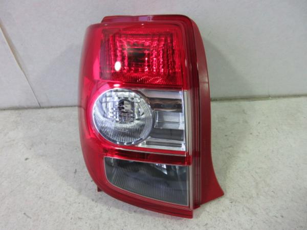 即決 エスティマ ACR50W 中期/後期 左トランクテールライト 純正