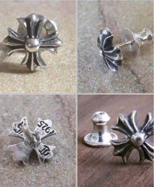 美品】クロムハーツ プラススタッド ピアス CHROME HEARTS(クロム