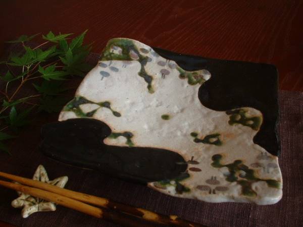 ☆陶芸作家・玉山窯・玉置保夫監修/黒織部幾何文角皿【贈り物】 Yahoo
