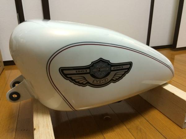 ハーレーダビッドソン 100周年記念タンク スポーツスター 2003 限定 スポーツスター100周年記念タンク スポーツスター ハーレー