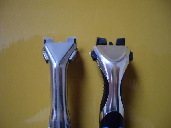 ジレット センサーエクセル 互換ホルダー （替え刃一個付き）Gillette