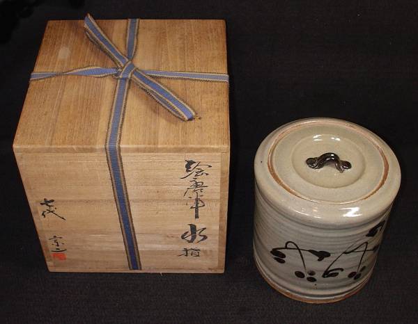 低価，得価 絵唐津焼 水指 七代 江口宗二造(水指)｜売買されたオークション情報、yahooの商品情報をアーカイブ公開 - オークファン 唐津