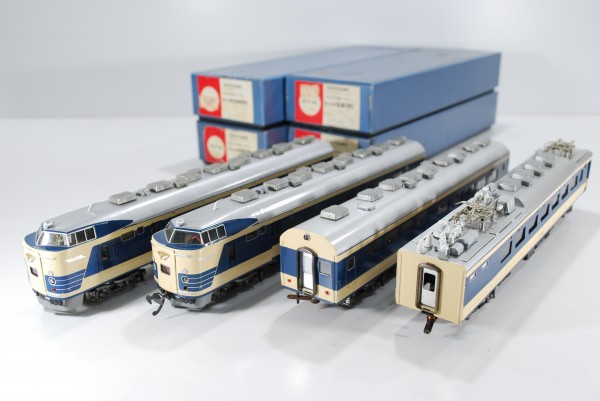 箱付 HOゲージ カツミ 寝台特急電車 581系 動力付 4両セット KATSUMI