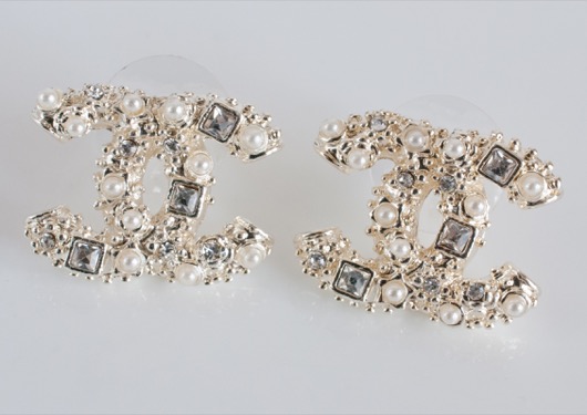 超美品 CHANEL シャネル ピアス ココマーク ラインストーン パール