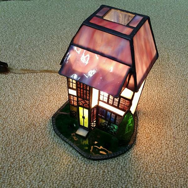 ステンドグラス ハンドメイド風 卓上照明 テーブルライト アンティーク ナイトスタンド