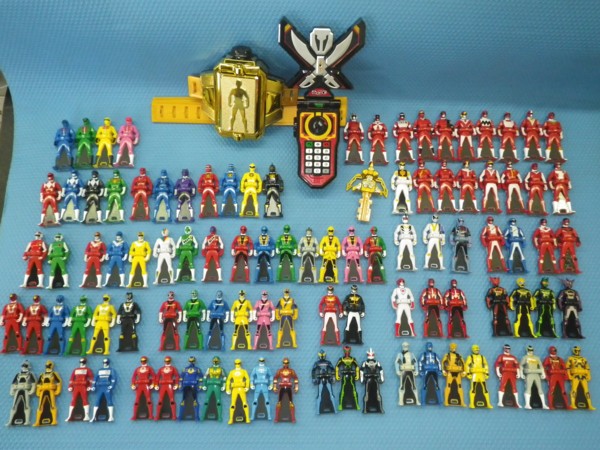 ゴーカイジャー モバイレーツ＆レンジャーキー99体、ベルトセット バンダイ