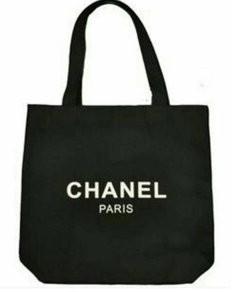 シャネル キャンバス トートバッグ (黒) 新品未使用！