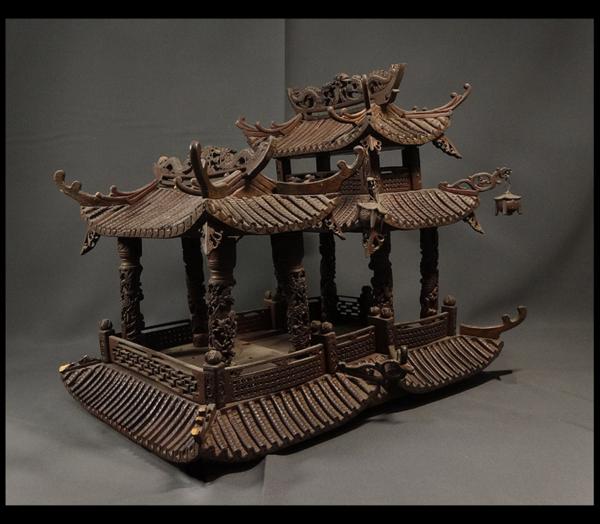 緑屋*南□細密木彫寺院置物 龍 花鳥彫刻 楼閣 中国 城 無銘 ジャンク品