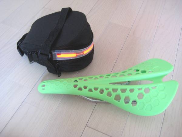 ロードバイク メッシュサドル・ELライト付サドルバッグ☆セット_1