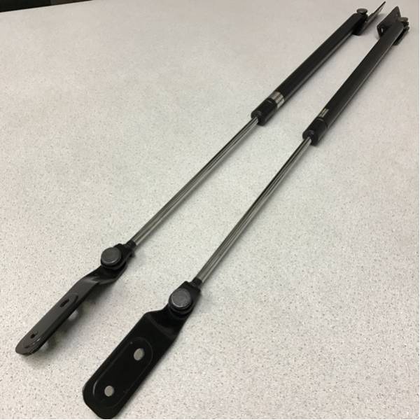 ほぼ新品!!使用期間約２ヵ月!!美品!! スズキＫｅｉ(ケイ) ＨＮ22Ｓ 純正リアゲートダンパー/ショック左右