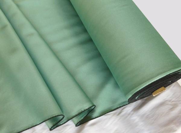 防炎・１級遮光カーテン生地 (ライトグリーン、100ｃｍ幅×55ｍ巻)