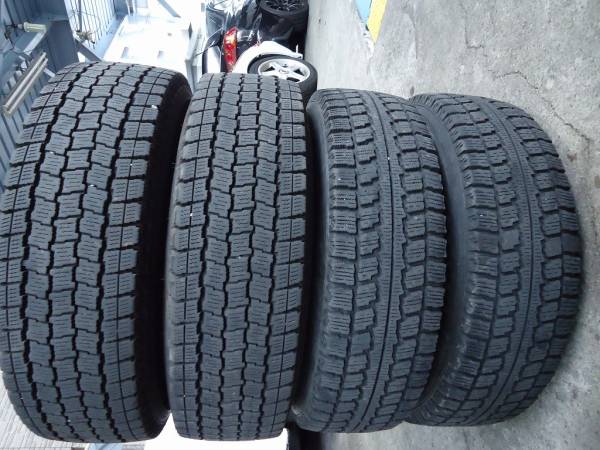DUNLOP KEELER 195/80R15 15×6J +33 PCD139.7 6穴 ハイエース 4本