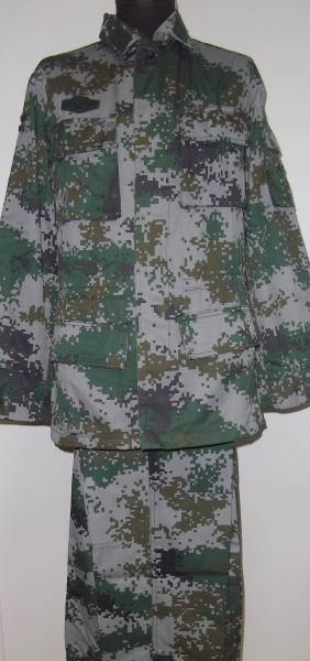中国人民解放軍07式林地迷彩服(175/92-96) 中国軍PLA ・軍実物未