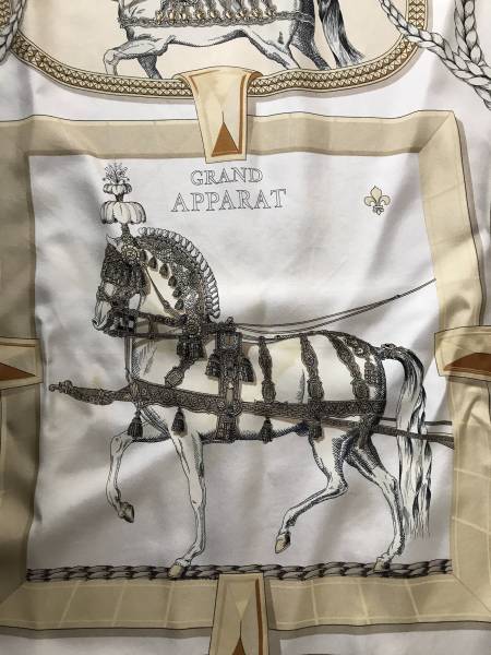 かんたん決済不可、エルメス・スカーフ・馬柄・ベージュ・シルク