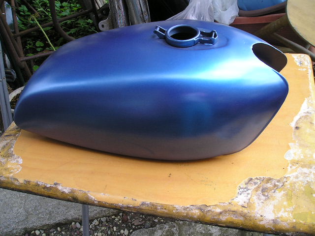 手*げ様 kh250 kh400 タンク KH250 KH400 純正タンク サフェ済み 投稿詳細｜MOTOCLE - Yahoo