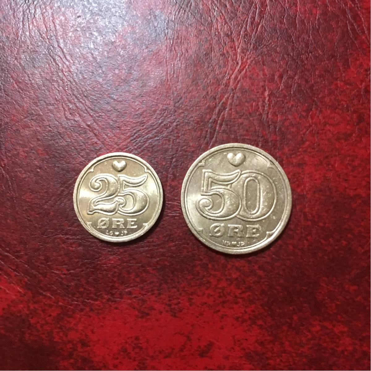 古銭外国銭 デンマーク 可愛いハートのコイン 2枚セット ヨーロッパ 売買されたオークション情報 Yahooの商品情報をアーカイブ公開 オークファン Aucfan Com