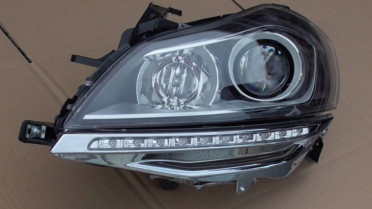 ランチャ デルタ 純正ヘッドライト 左側 キセノン HID ターボ フロント