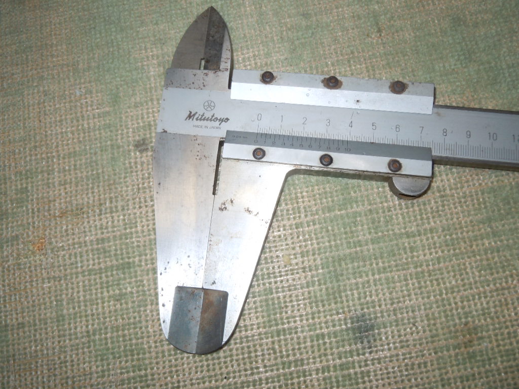 Mitutoyo ミツトヨ 測定器 ノギス 60cm。 中古品 WH-9091中古品 ミツトヨ　大型　６０ｃｍ　ノギス　測定　計測