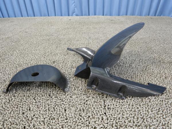 ハイパーモタード1100 ドカティパフォーマンス カーボン リア インナー フェンダー 170806P000011/495505A9