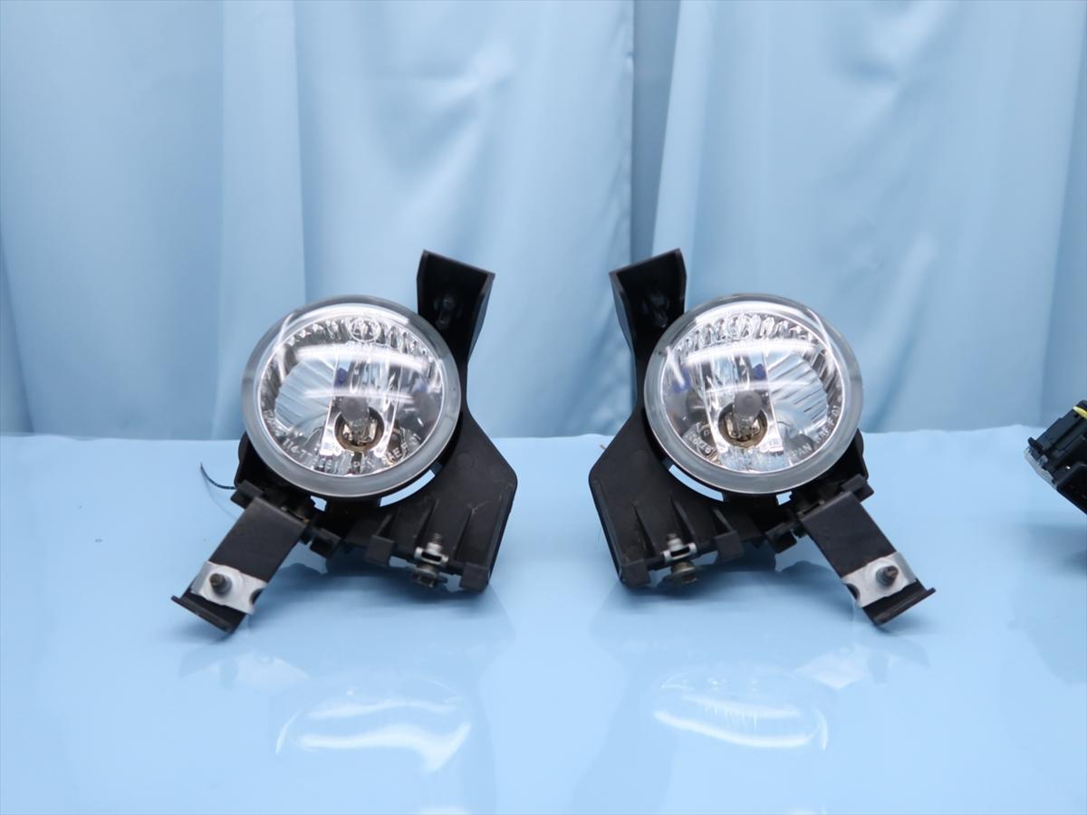DBA-RC1 スバル R2 純正 フォグランプ 左右セット 中古