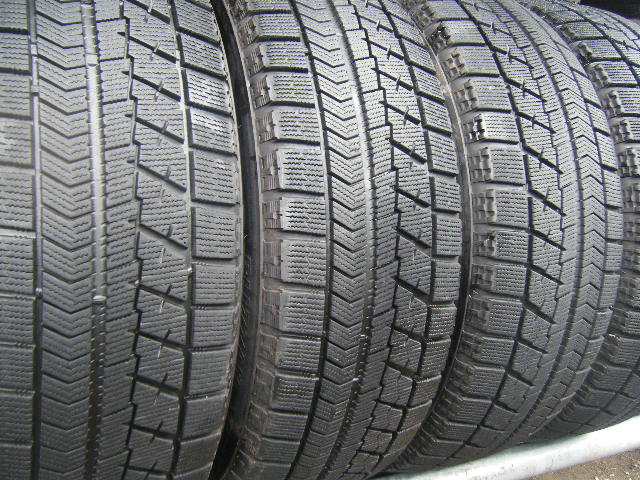 215/65R16 98Q ◆ブリジストン BLIZZAK VRX◆ 4本 F119