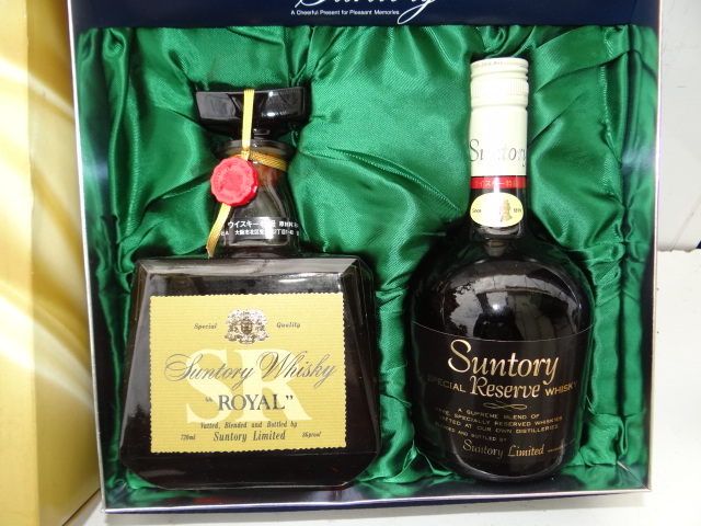 サントリー ローヤル ROYAL 未開封 ウイスキー 700ml SUNTORY 未開栓
