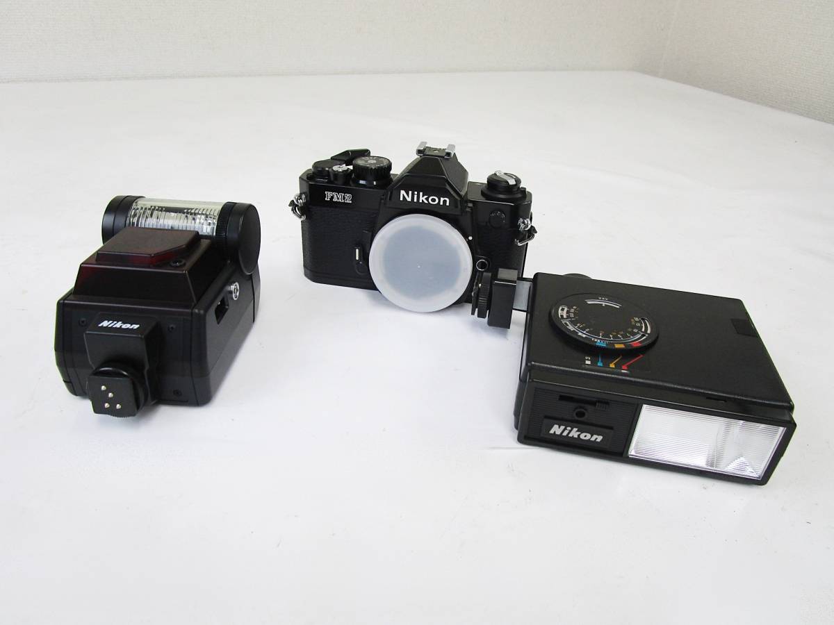 FM2 Nikon シルバー New カメラアーカイブ：ニコン ニコン 初心者に