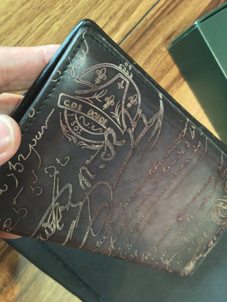 これぞ完璧なダブルホールマーク！ 超稀少 100%本物 美品 ベルルッティ Berluti EBE’NE 長財布 ウォレット 財布 小銭入れあり