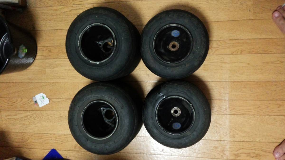 ホイールセット - メルカリ 中古DUNLOP 4本セット ホイール（車 