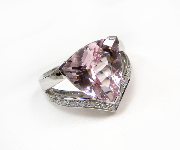 【ME】最落無し★特大！4.42ct天然モルガナイト/天然ダイヤモンド K18WG 透かしリング・指輪(S15240)_3