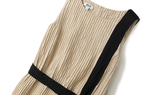 美品★モスキーノチープ＆シック7.5万★I40size/9.11号★ワンピースH454