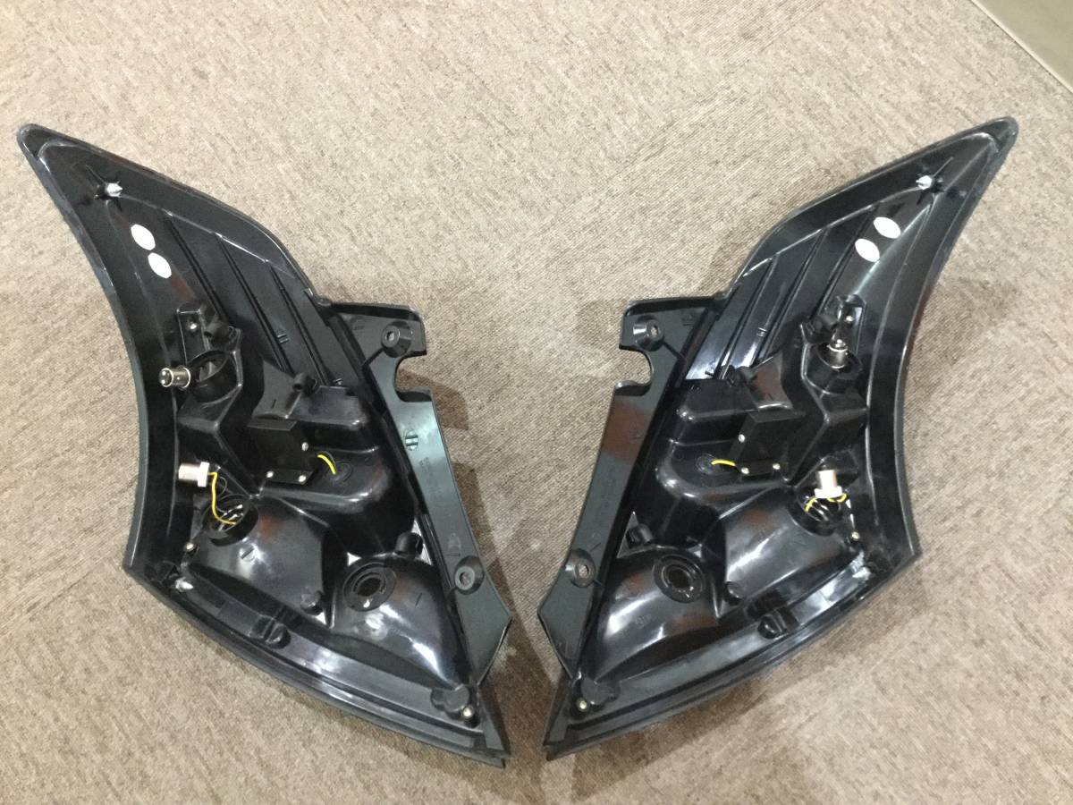 スイフト ZC72S/ZD72S/ZC32S SONAR ファイバーフルLEDテールランプ 社外品