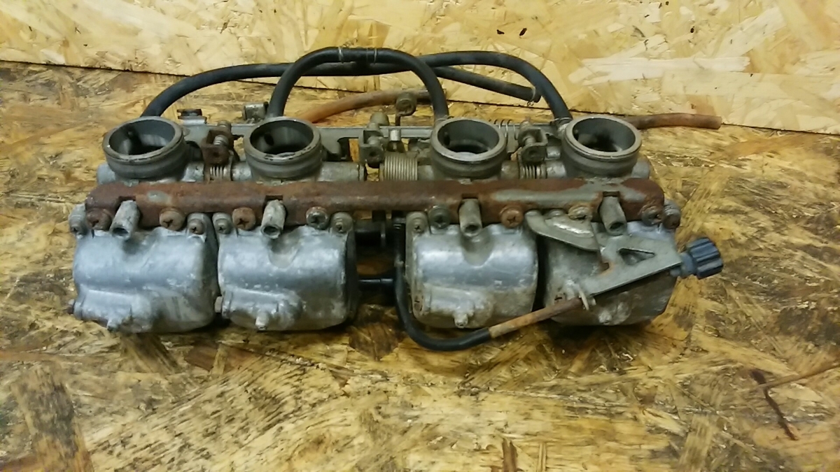 即配可 KAWASAKI GPZ400R 純正キャブレター ゼファー400 ZX400D-032 