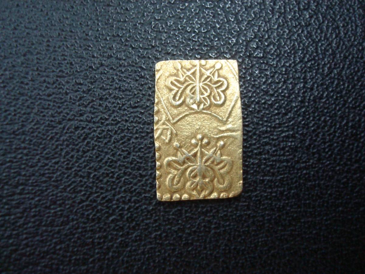 古銭 明治二分半金 二分金 3.0g 時代物
