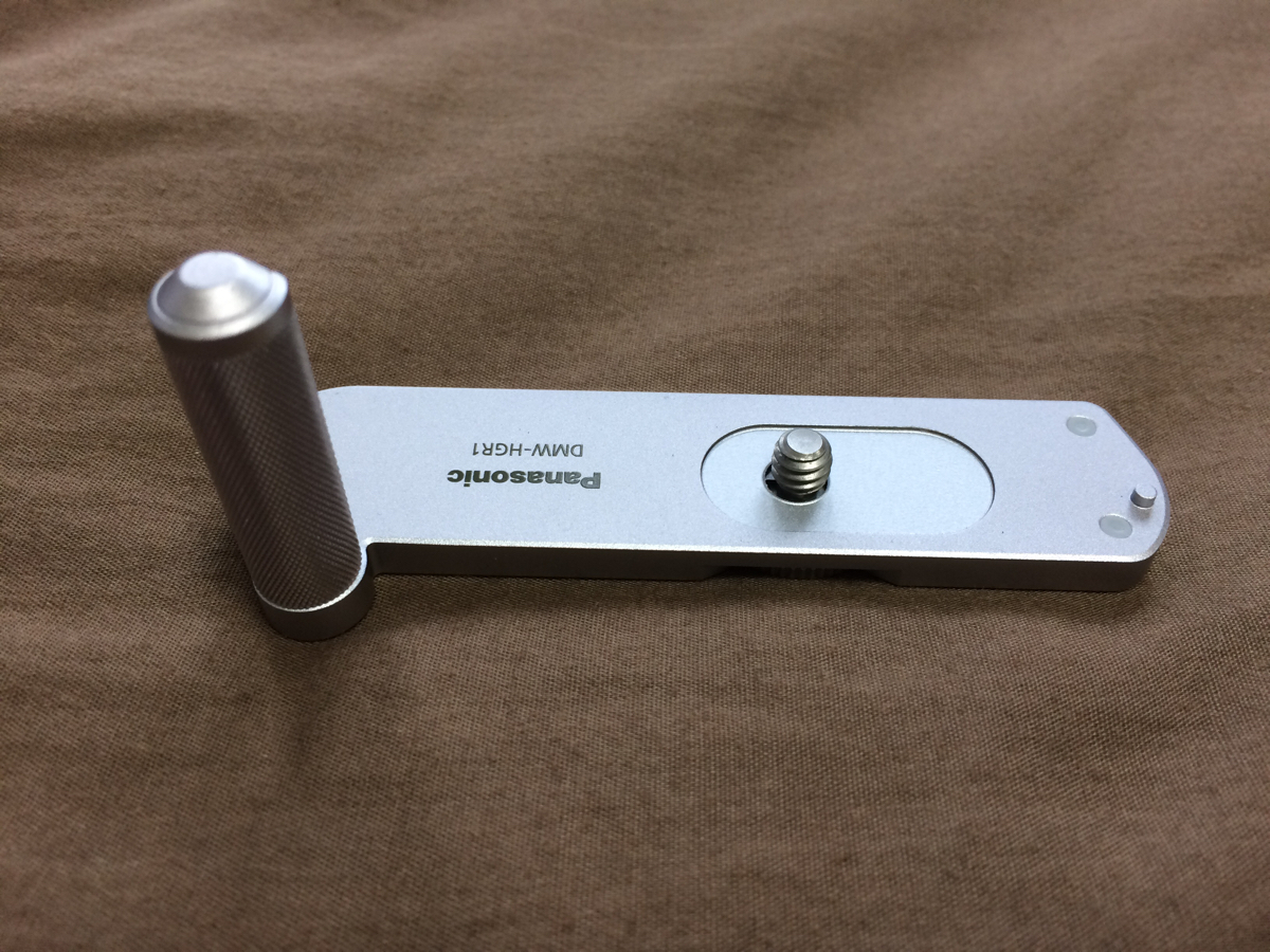 Panasonic LUMIX DMC-GM1/GM5用ハンドグリップ DMW-HGR1-S 銀 美品
