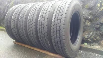 車 送料込みタイヤトラック用205/85r161本