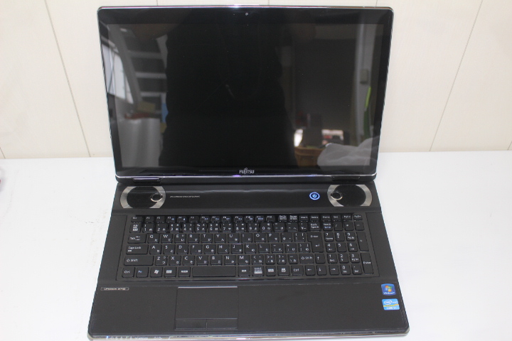 中古・ジャンク品】FUJITSU 富士通 LIFEBOOK NH77/DD FMVN77DD COREi7