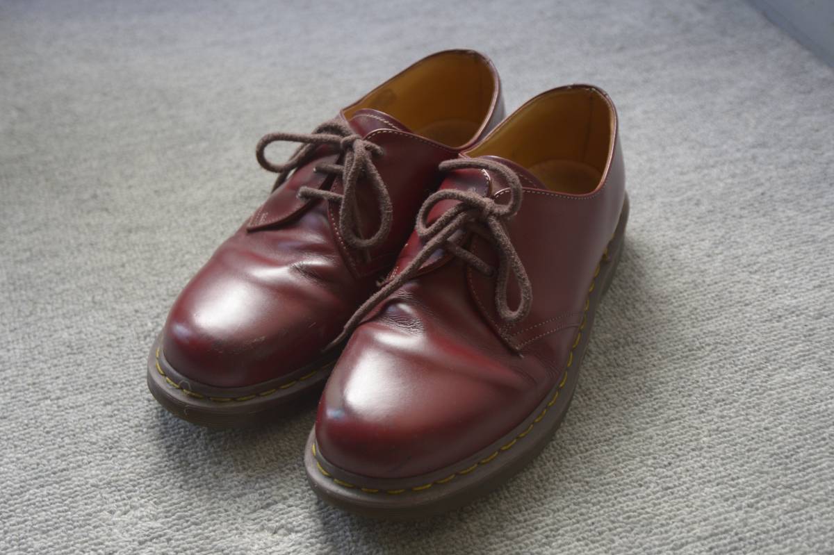 英国製　Dr.Martens ドクターマーチン UK9 チェリーレッド　1461 3ホール