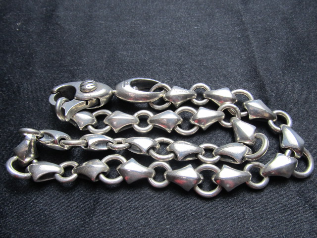 j457678672.3