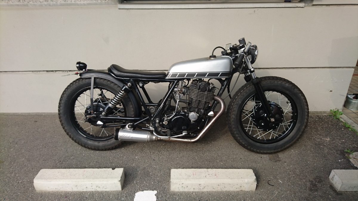 ☆ヤマハSR☆スーパートラップ4インチメガホン SR400 500 スーパー