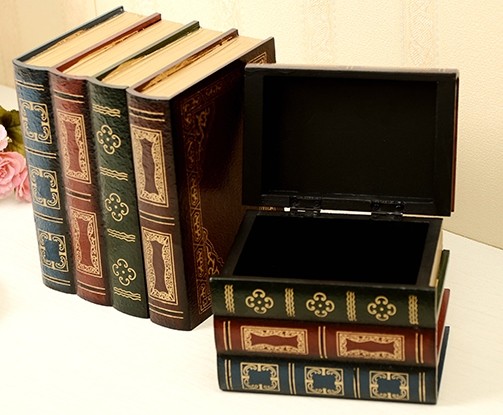 小物入れ 置物 ヨーロッパ風の本モチーフ アンティーク風 蓋付き 大小2個セット