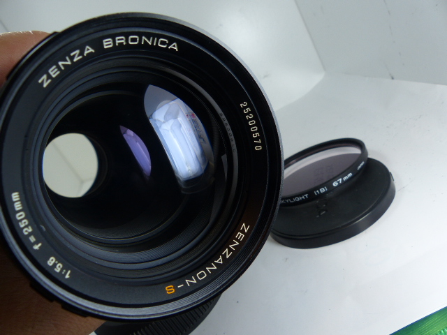 Camera ブロニカSQ SQAI 250㎜F5.6 review: Bronica SQ-Ai - EMULSIVE