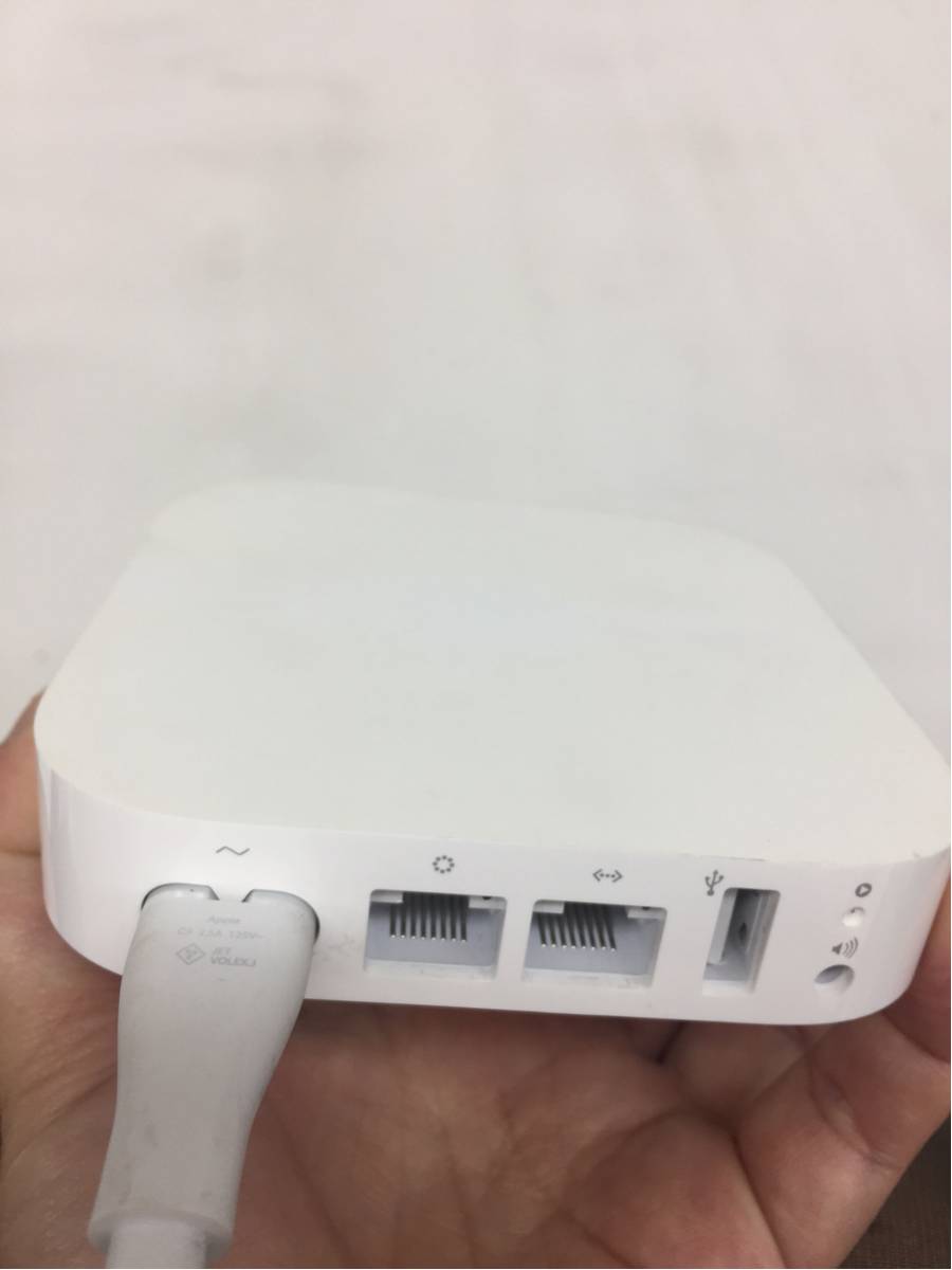  Apple、AirMac ベースステーション用のファームウェアアップデート 7.6.7 および 7.7.7 をリリース