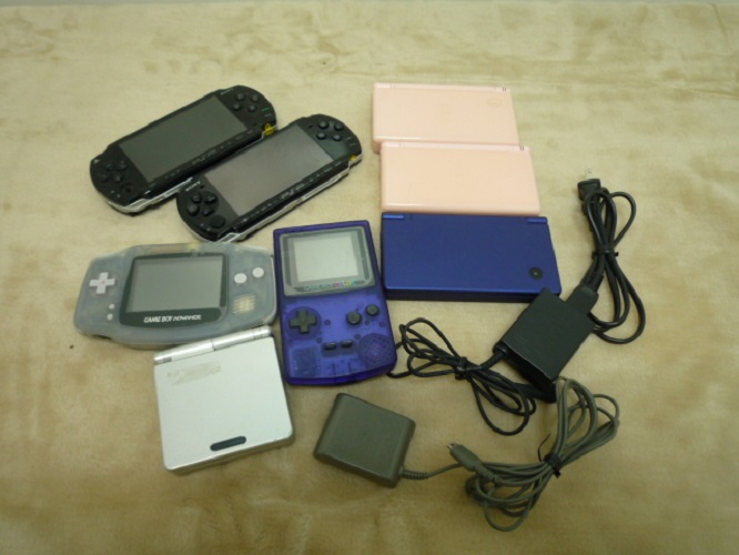 ジャンク品扱い【小型ゲーム機8台＋充電器2種まとめ】Nintendo DSi/lite/ADVANCE/GAMEBOY SP/COLOR/PSP 任天堂/ソニー